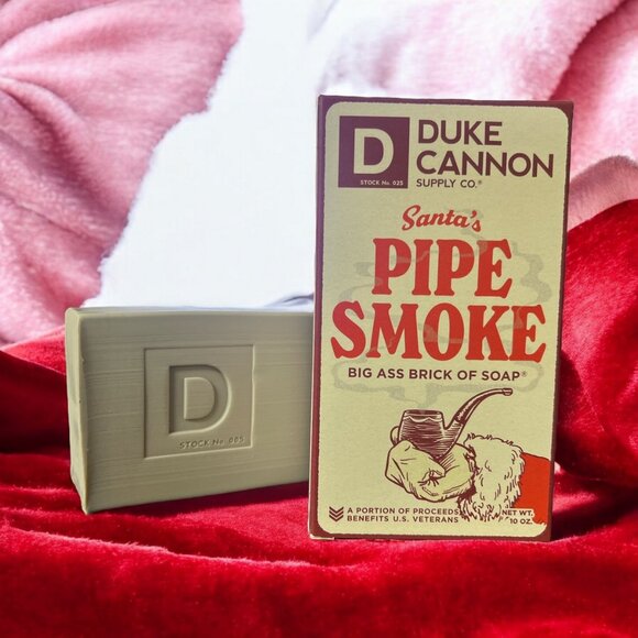 Duke Cannon Big Brick of Soap - Santa's Pipe Smoke x (2 Bars) - Picture 2 of 7